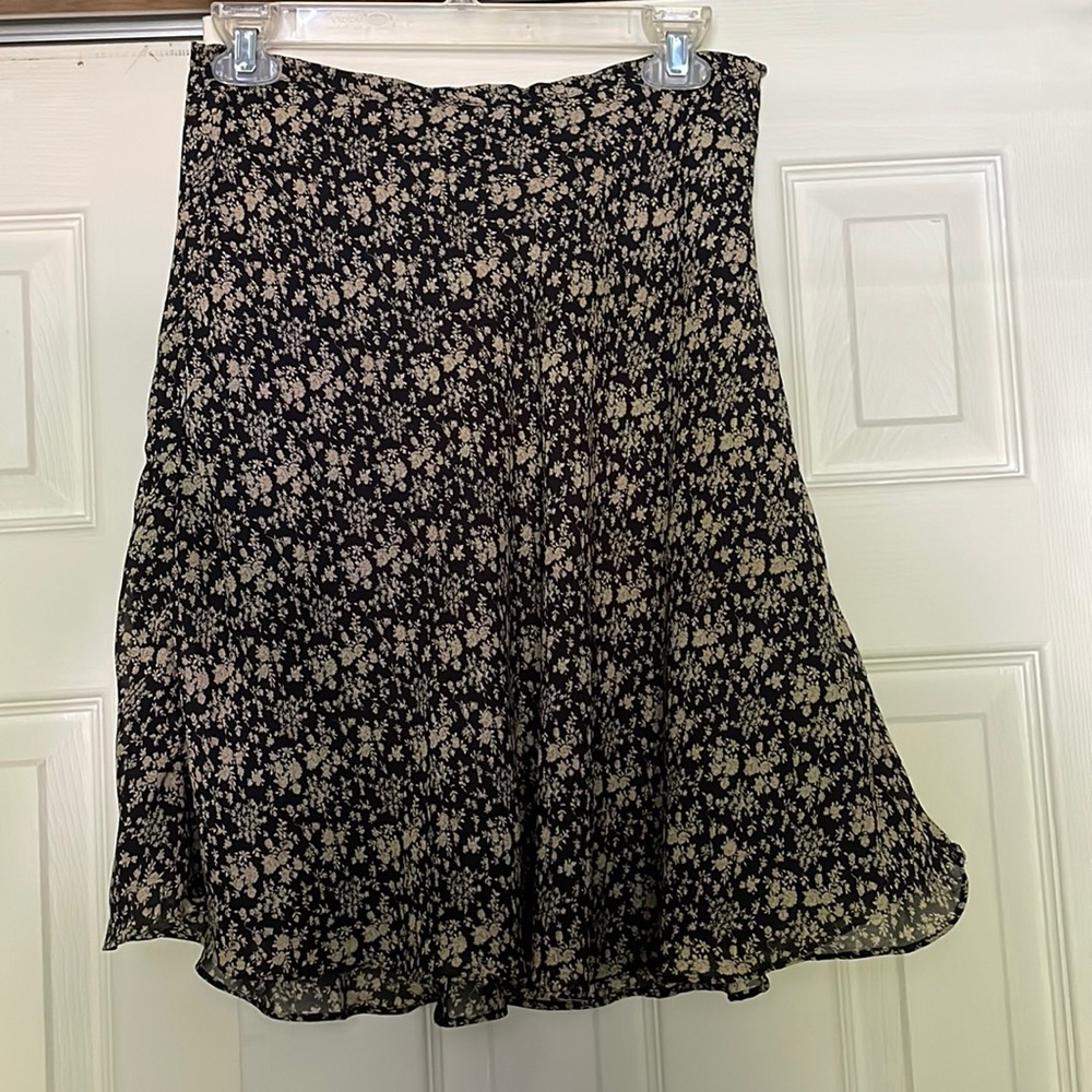 Vintage flowy floral midi skirt